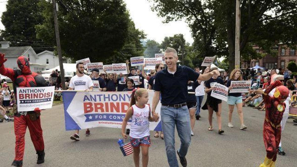 To Unseat a Trump Republican, Democrats Embrace a Centrist Candidate