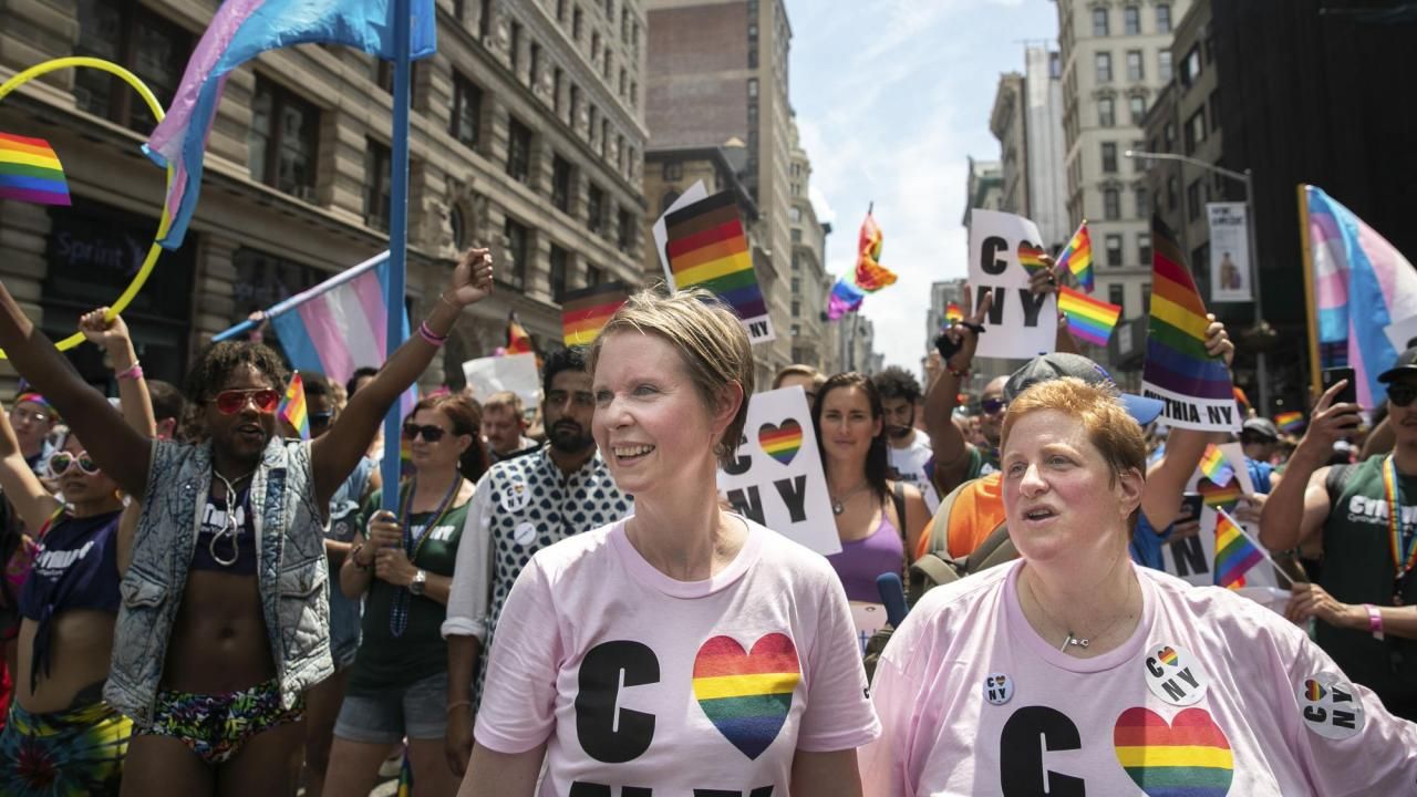 Cynthia Nixon Turns 58: Meet Her 3 Sons, One of Whom Appeared After She  Fought Cancer, image size:1280x720
