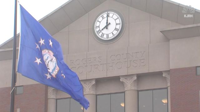 Lawyer's bed bugs close courthouse