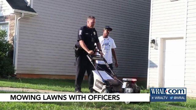 Alabama man traveling all 50 states to mow lawns for free again
