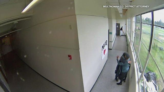 Video shows Oregon teacher disarming student with shotgun at school