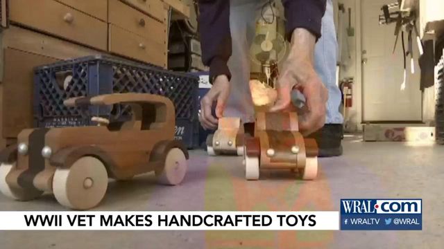 WWII veteran who has made thousands of handcrafted toys hanging it up