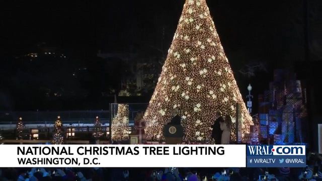 President, Mrs. Trump help light National Christmas Tree
