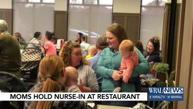 Mothers hold nurse-in after incident at Ga. Chick-fil-A