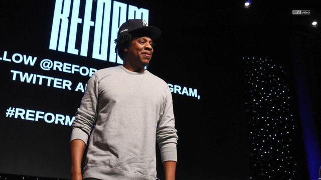 Jay-Z gives explanation for sitting during national anthem