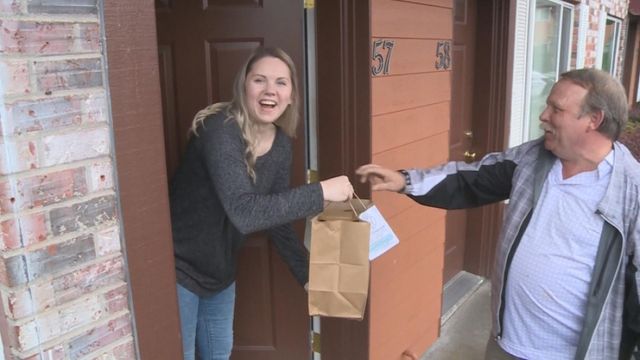 Oregon kindness: 'One night they don't have to cook or do dishes'