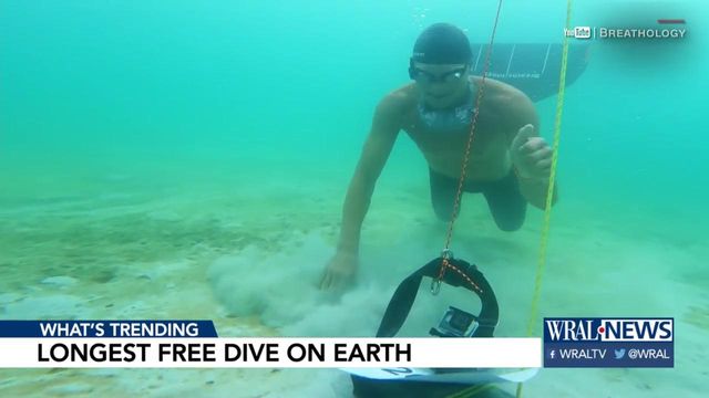 Diver makes history -- and does it all in a single breath 