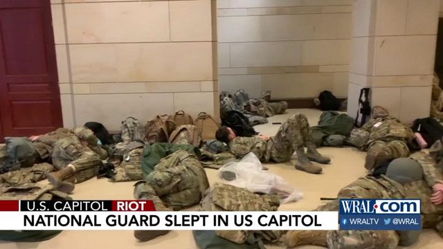 National Guard troops sleep on floor of U.S. Capitol 