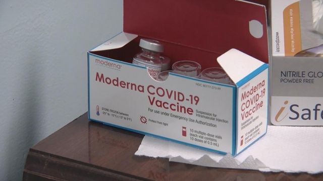 Paramedic accused of stealing COVID-19 vaccine 