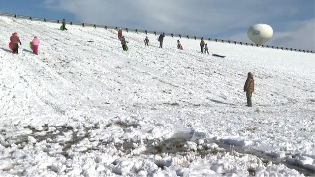 Snow creates prime opportunity for sledding in Martin County 