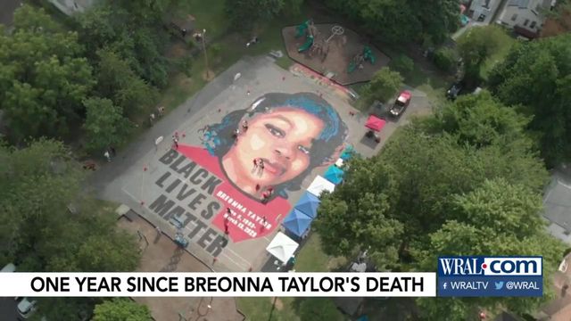 One year since Breonna Taylor's death, demonstrators mourn, demand justice