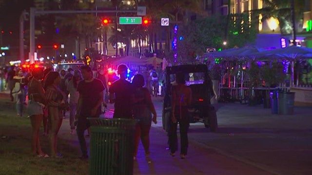 Miami Beach curfew appearing to curtail massive crowds