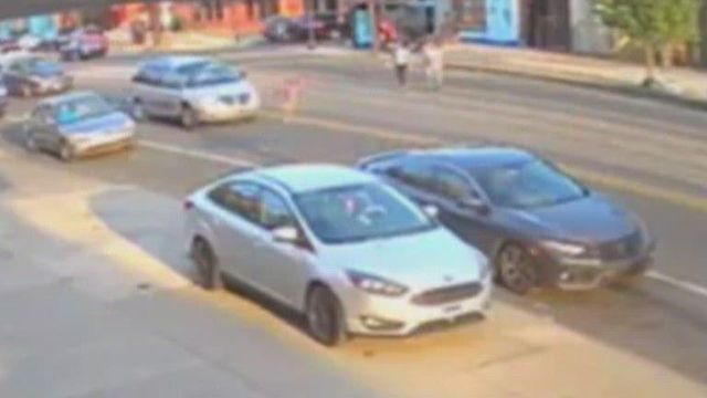 Minivan driver hits 6-year-old boy crossing street