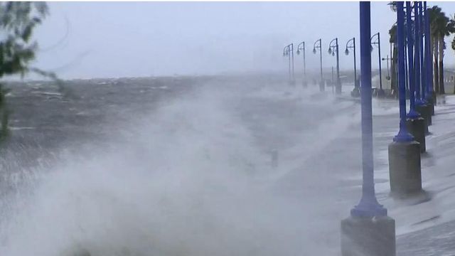 Large waves crash into New Orleans shoreline as Hurricane Ida approaches 