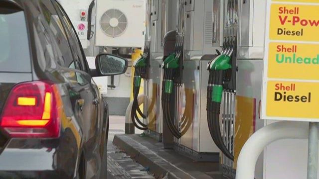 Gas station slashing prices to help customers looking for relief
