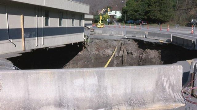 Sinkhole nearly swallows West Virginia police station