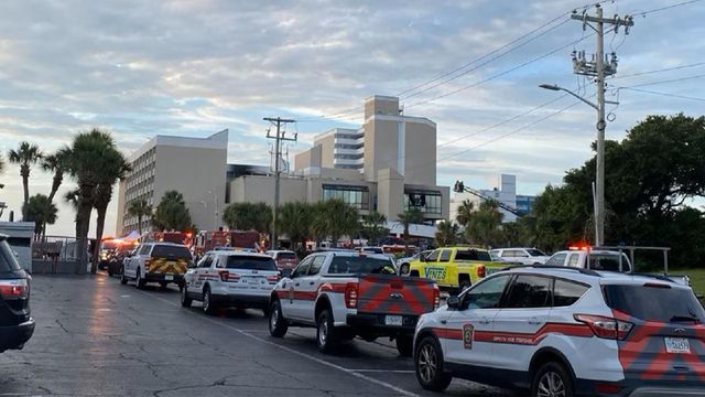 Fire forces guests out of popular Myrtle Beach resort 