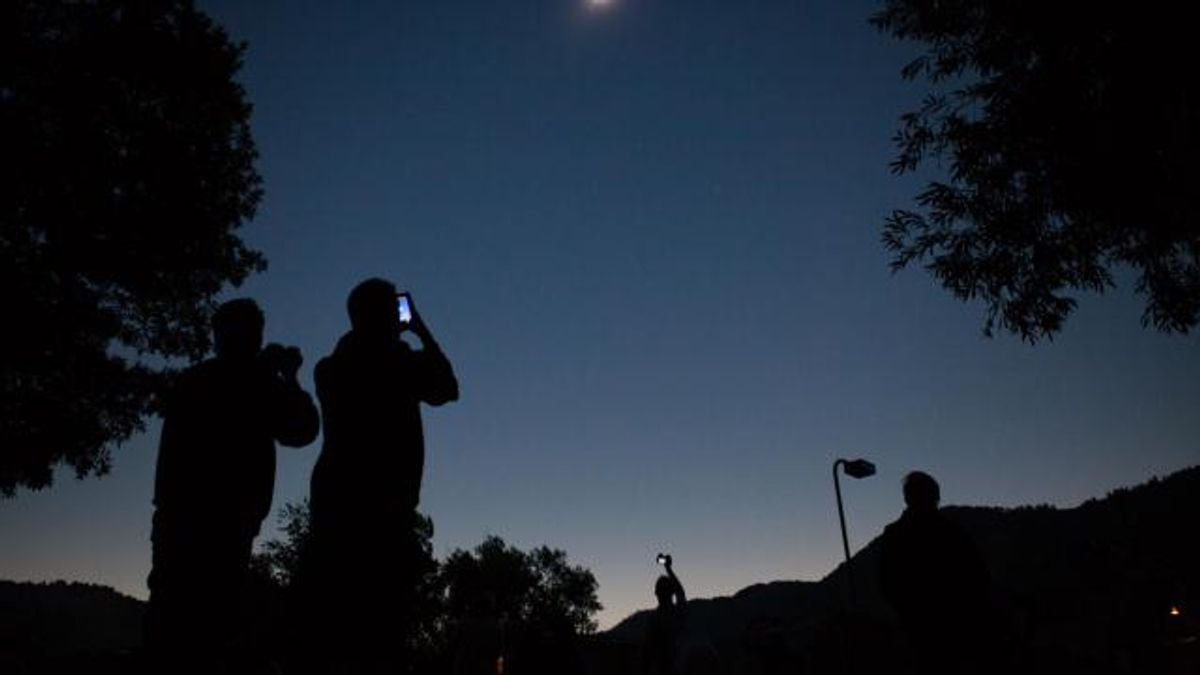 A Total Solar Eclipse Is Coming. Here’s What You Need to Know.