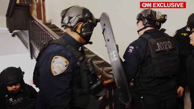 Bodycam video shows NYPD breaking down doors of hall at Columbia University