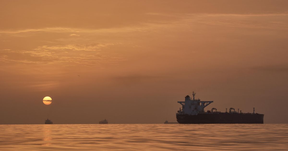 Iran doubles down on closing the Strait of Hormuz as the ceasefire nears expiration