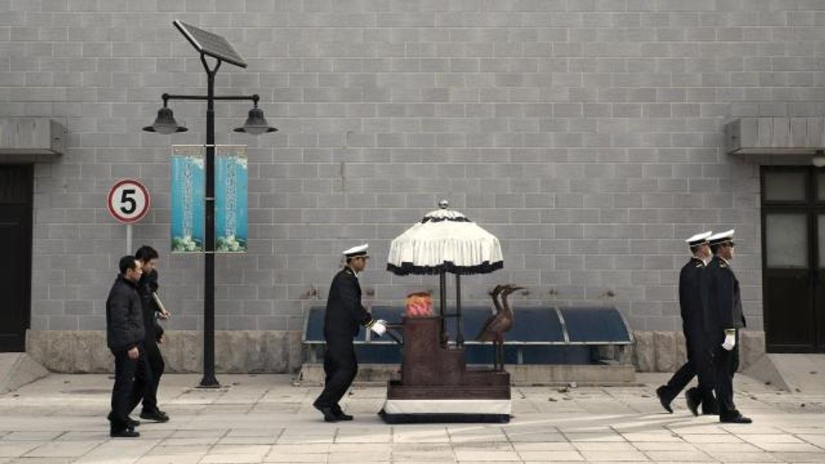 Thousands of Confiscated Coffins and an Exhumed Corpse Stoke Fury in China