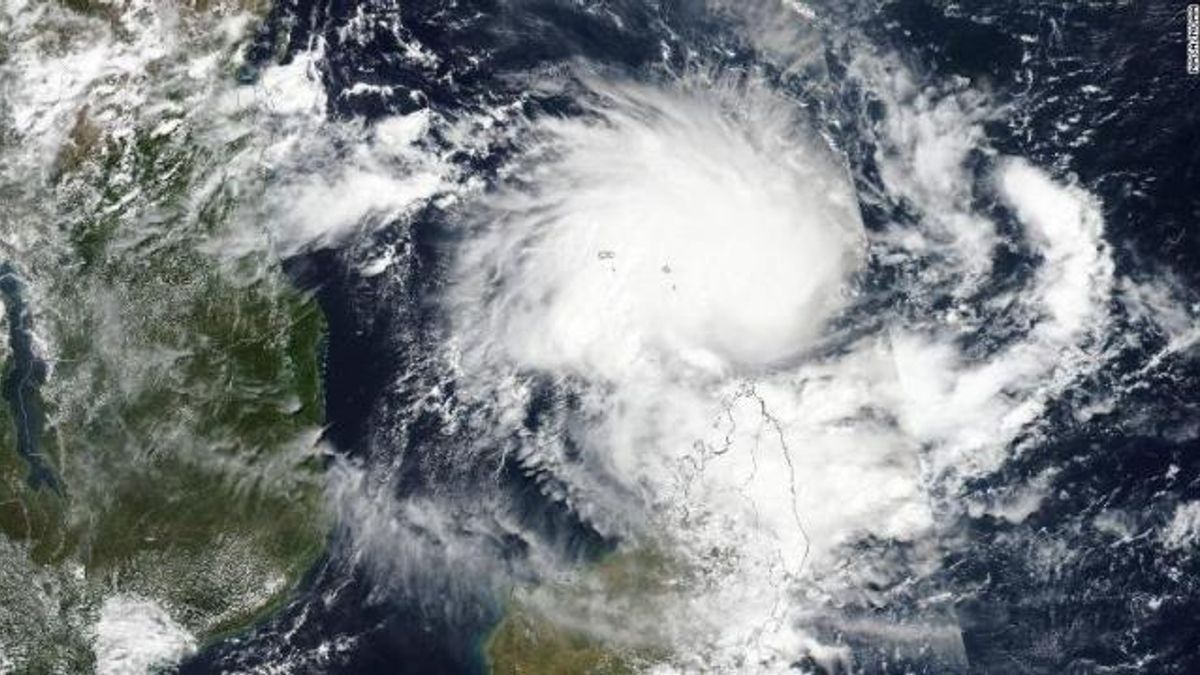 S108344568-300