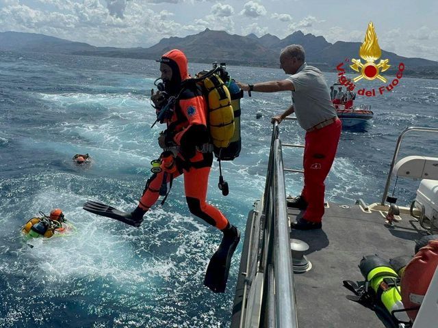 A tornado sank a luxury sailing boat off the coast of Sicily. Here’s ...