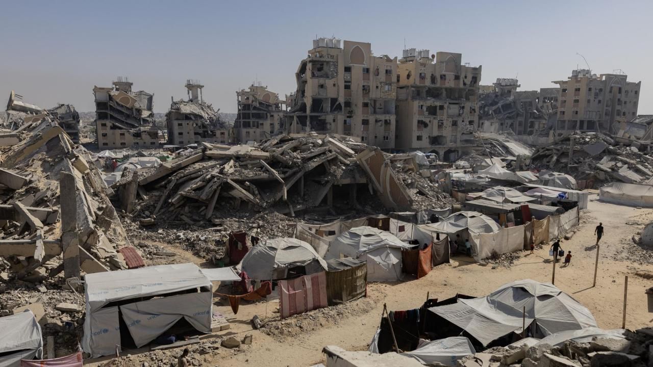 Israel and Hamas signal willingness to move forward on Trump's Gaza peace  plan