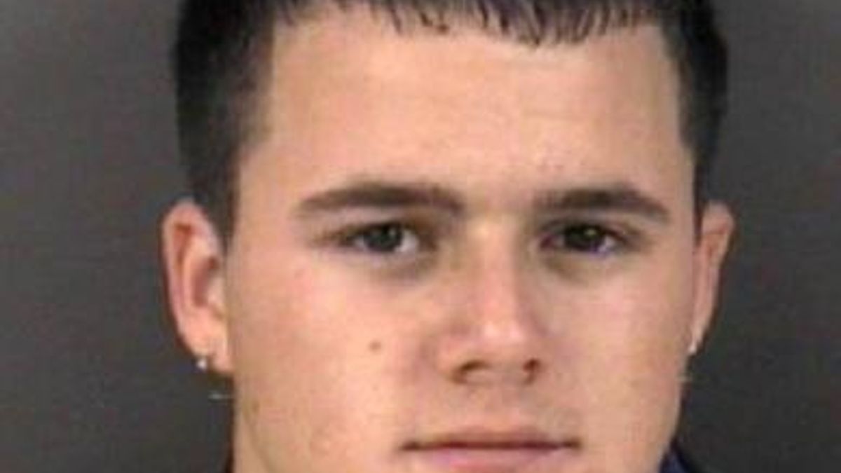 Malcolm Thompson, charged with impersonating firefighter