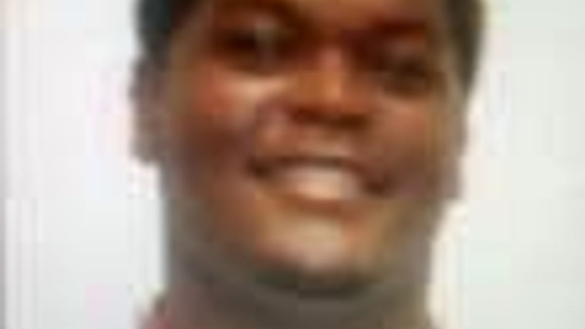 Littbarski S. Blackwood - wanted in Chapel Hill common-law robbery at bookstore