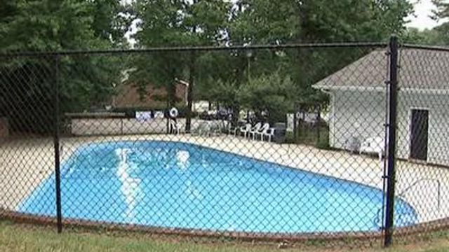 Police look for man who exposed himself near pool