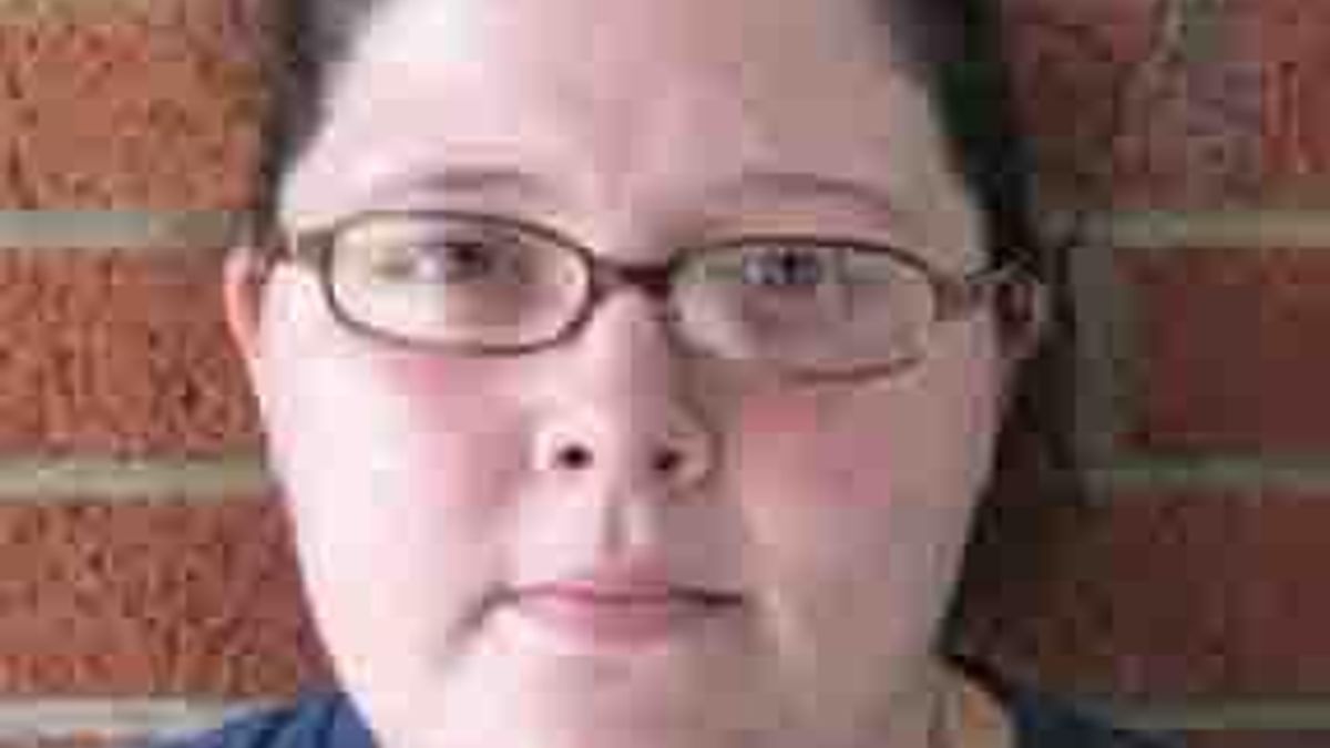 Laura Griffin - mug shot 8/12/09 - Pharmacy tech charged with stealing drugs