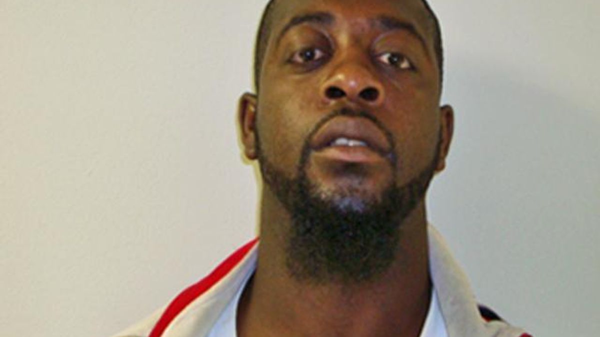 Daronlo Lamont Billinger - mug shot 11/11/09 - Man charged with kidnapping, assaulting toddler