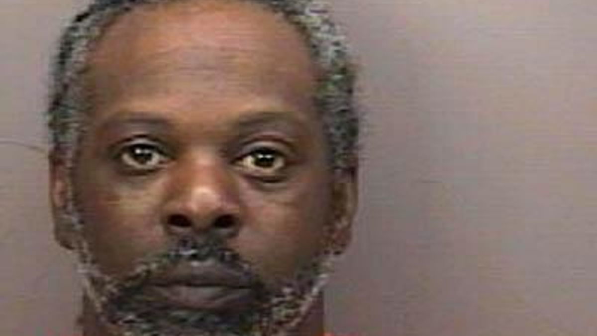 Kevin Lee Riley, Orange County stabbing suspect