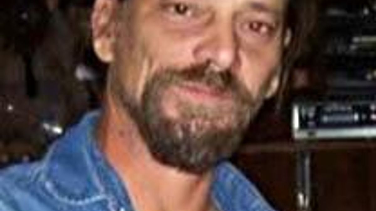 Alexander Gillespie, missing Fort Bragg kayaker