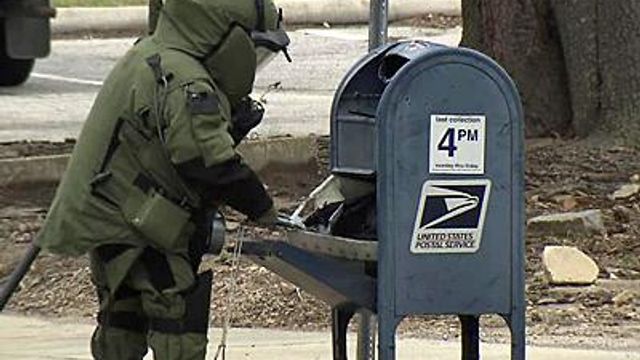Mailbox bomb scare closes Raleigh streets