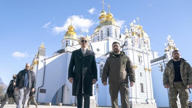 FILE – U.S. President Joe Biden walks with Ukrainian President Volodymyr Zelenskyy in Kyiv, Ukraine, Monday, Feb. 20, 2023. As chances rise of a Biden-Donald Trump rematch in the U.S. presidential election race, America’s allies are bracing for a bumpy ride, with concerns rising that the U.S. could grow less dependable regardless of who wins. (AP Photo/ Evan Vucci, File) FILE – U.S. President Joe Biden walks with Ukrainian President Volodymyr Zelenskyy in Kyiv, Ukraine, Monday, Feb. 20, 2023. As chances rise of a Biden-Donald Trump rematch in the U.S. presidential election race, America’s allies are bracing for a bumpy ride, with concerns rising that the U.S. could grow less dependable regardless of who wins. (AP Photo/ Evan Vucci, File)