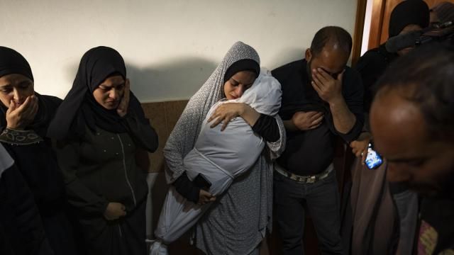 Members of the Abu Draz family mourn their relatives killed in the Israeli bombardment of the Gaza Strip, at their house in Rafah, southern Gaza, Thursday, April 4, 2024. (AP Photo/Fatima Shbair) Members of the Abu Draz family mourn their relatives killed in the Israeli bombardment of the Gaza Strip, at their house in Rafah, southern Gaza, Thursday, April 4, 2024. (AP Photo/Fatima Shbair)