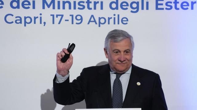 Italian Foreign Minister Antonio Tajani gestures as he speaks to reporters during the final press conference at the G7 Foreign Ministers meeting on Capri Island, Italy, Friday, April 19, 2024. (AP Photo/Gregorio Borgia)