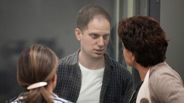 Wall Street Journal reporter Evan Gershkovich speaks with his lawyers standing in a glass cage in a courtroom at the First Appeals Court of General Jurisdiction in Moscow, Russia, Tuesday, April 23, 2024. A court will considers an appeal against the arrest of WSJ reporter Evan Gershkovich who was detained on espionage charges in Yekaterinburg last year. (AP Photo/Alexander Zemlianichenko) Wall Street Journal reporter Evan Gershkovich speaks with his lawyers standing in a glass cage in a courtroom at the First Appeals Court of General Jurisdiction in Moscow, Russia, Tuesday, April 23, 2024. A court will considers an appeal against the arrest of WSJ reporter Evan Gershkovich who was detained on espionage charges in Yekaterinburg last year. (AP Photo/Alexander Zemlianichenko)