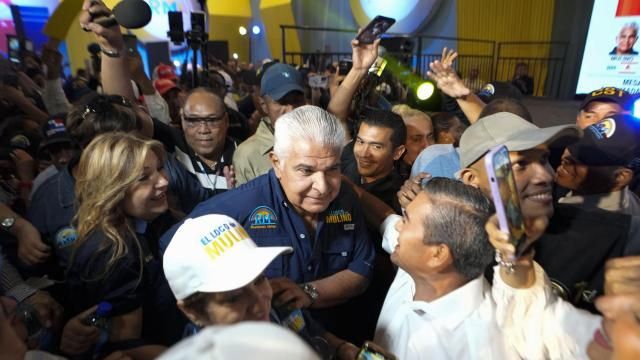 Presidential candidate Jose Raul Mulino, of the Achieving Goals party, is surrounded by supporters after winning on the day of the general electing in Panama City, Sunday, May 5, 2024. (AP Photo/Matias Delacroix) Presidential candidate Jose Raul Mulino, of the Achieving Goals party, is surrounded by supporters after winning on the day of the general electing in Panama City, Sunday, May 5, 2024. (AP Photo/Matias Delacroix)
