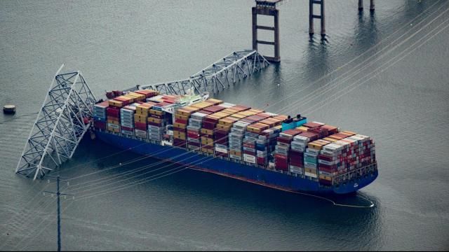 FILE — An aerial view of the cargo ship Dali that hit and collapsed the Francis Scott Key Bridge in Baltimore, March 26, 2024. The vessel suffered two blackouts while still in port, according to a preliminary report released on May 14, 2024. (Erin Schaff/The New York Times)