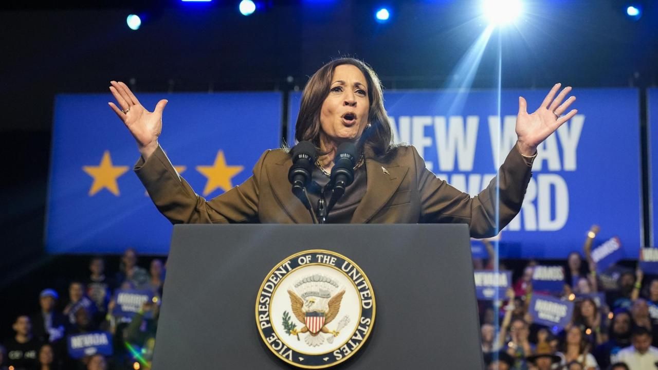 Harris trolls Trump at Vegas rally and LA fundraiser, says her crowds