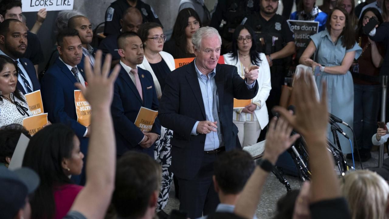 US senator returns from El Salvador trip, says Abrego Garcia case is about  far more than one man