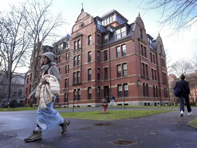 Federal Judge Blocks Trump's Ban on Harvard Foreign Students