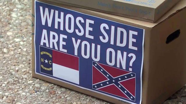 Petitioners urge action on Confederate plates
