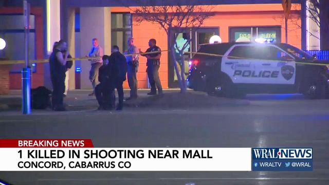 One killed, two hurt in shooting at Concord mall