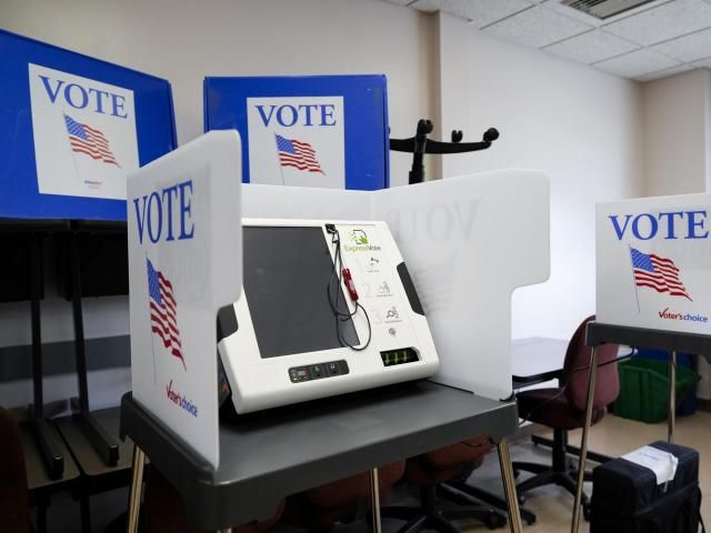 Electoral Battleground North Carolina Starts Early In-person Voting ...