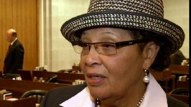 Rep. Alma Adams on state donations