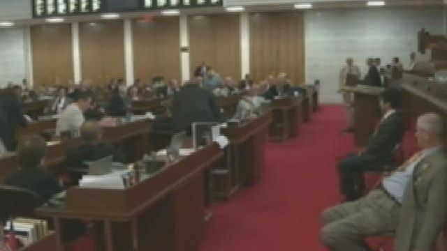 House passes budget in first vote